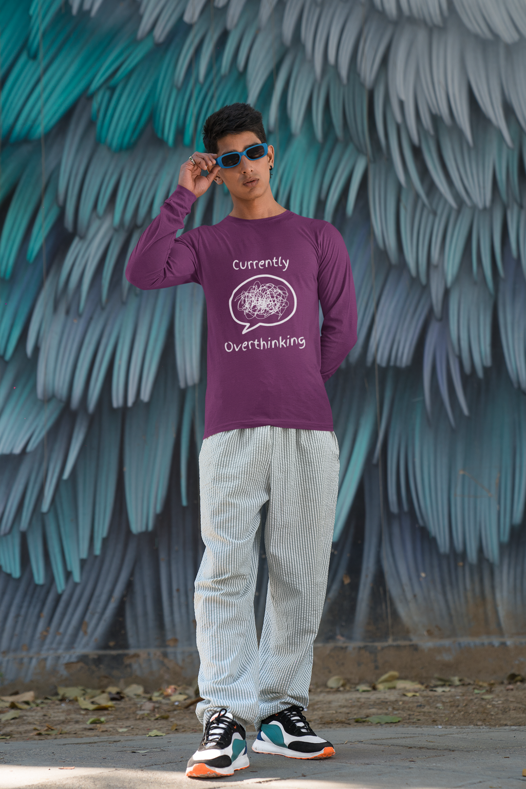 Currently Overthinking, Sweat T-shirt