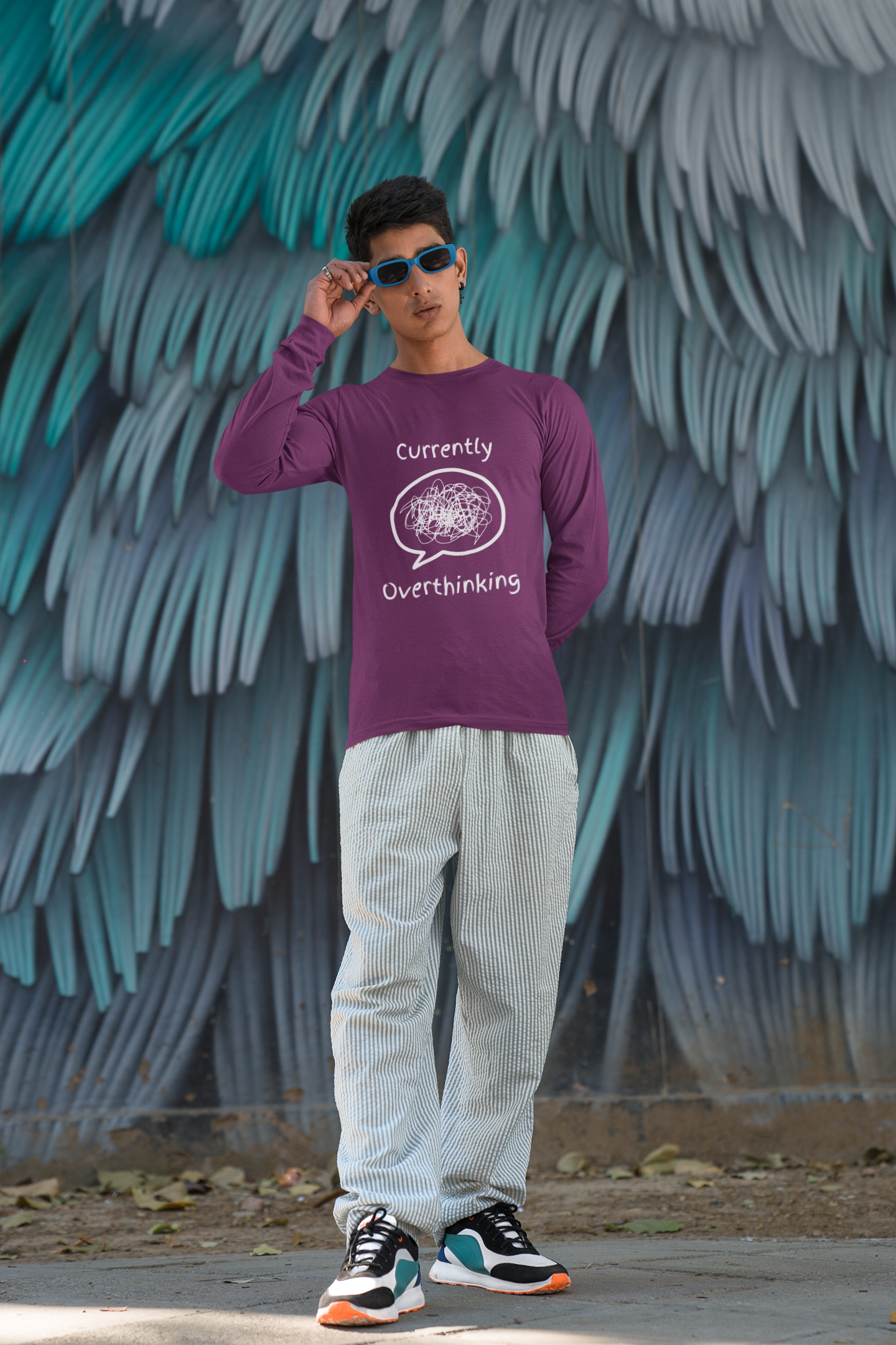 Currently Overthinking, Sweat T-shirt