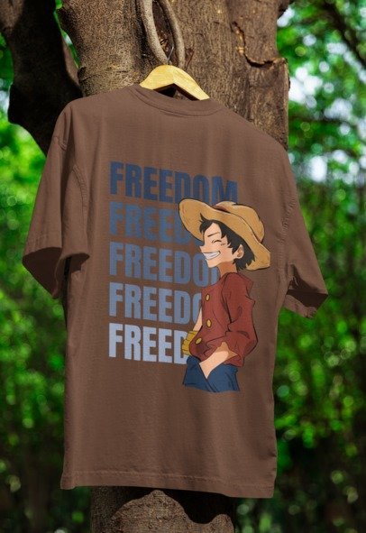 Straw Hat Pirate(Freedom version) Over-sized T- Shirt