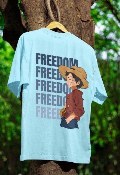 Straw Hat Pirate(Freedom version) Over-sized T- Shirt