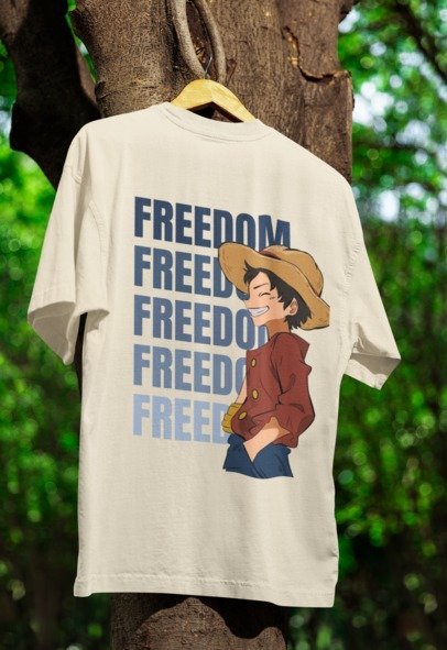 Straw Hat Pirate(Freedom version) Over-sized T- Shirt
